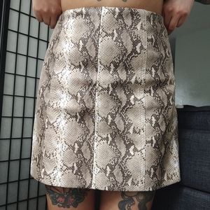 Wild honey faux leather snakeskin skirt size M